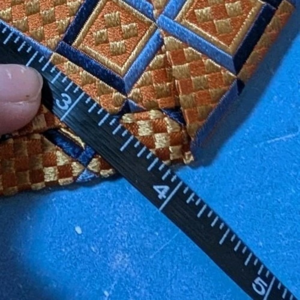 Jos A Bank Silk Tie Red Gold Blue Geometric Men Necktie 59 x 4" - Picture 4 of 5